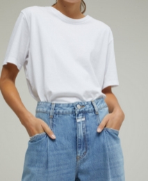 5 redenen waarom een basic wit T-shirt onmisbaar is in je garderobe