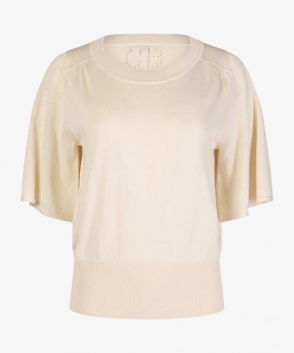 Caroline Biss 1225