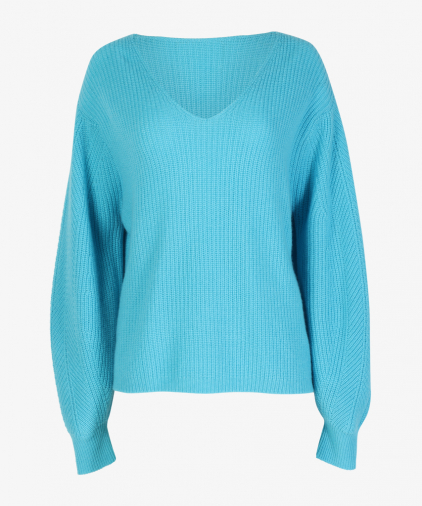 Lisa Yang maya-sweater