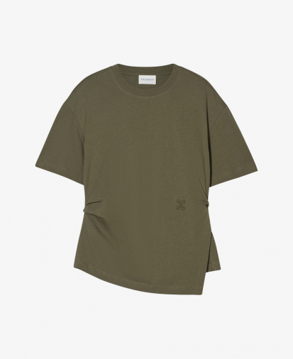 Closed c95633-44h-em-draped
