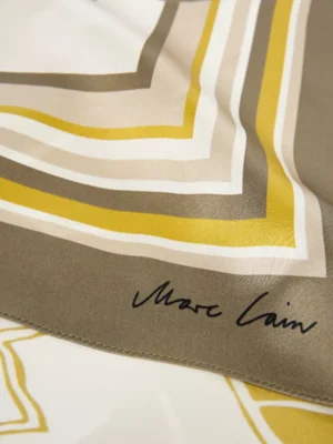 Marc Cain Collections Marc Cain accessoires Yc b4.15 z16 Beige
