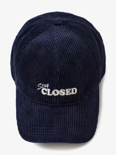 Closed Pet