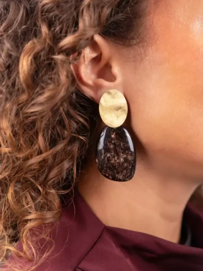 LOTT. LOTT. Oorbellen - Bruin