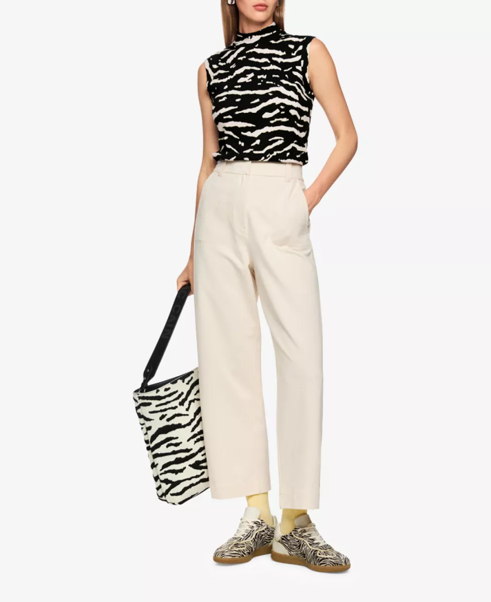 Marc Cain Sports Top - Zwart 3 Marc Cain Sports Marc Cain Sports Top - Zwart