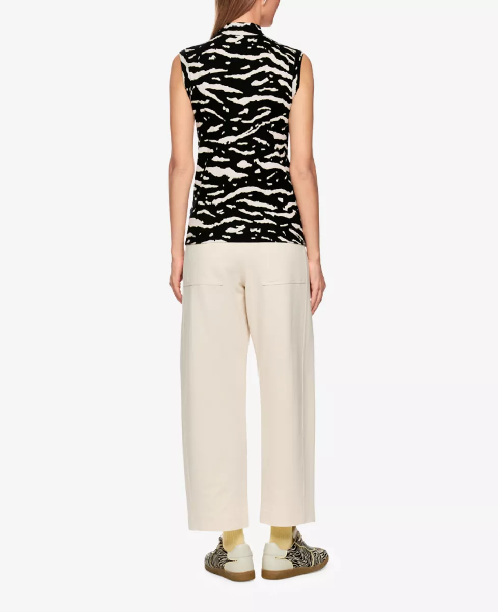 Marc Cain Sports Top - Zwart 4 Marc Cain Sports Marc Cain Sports Top - Zwart