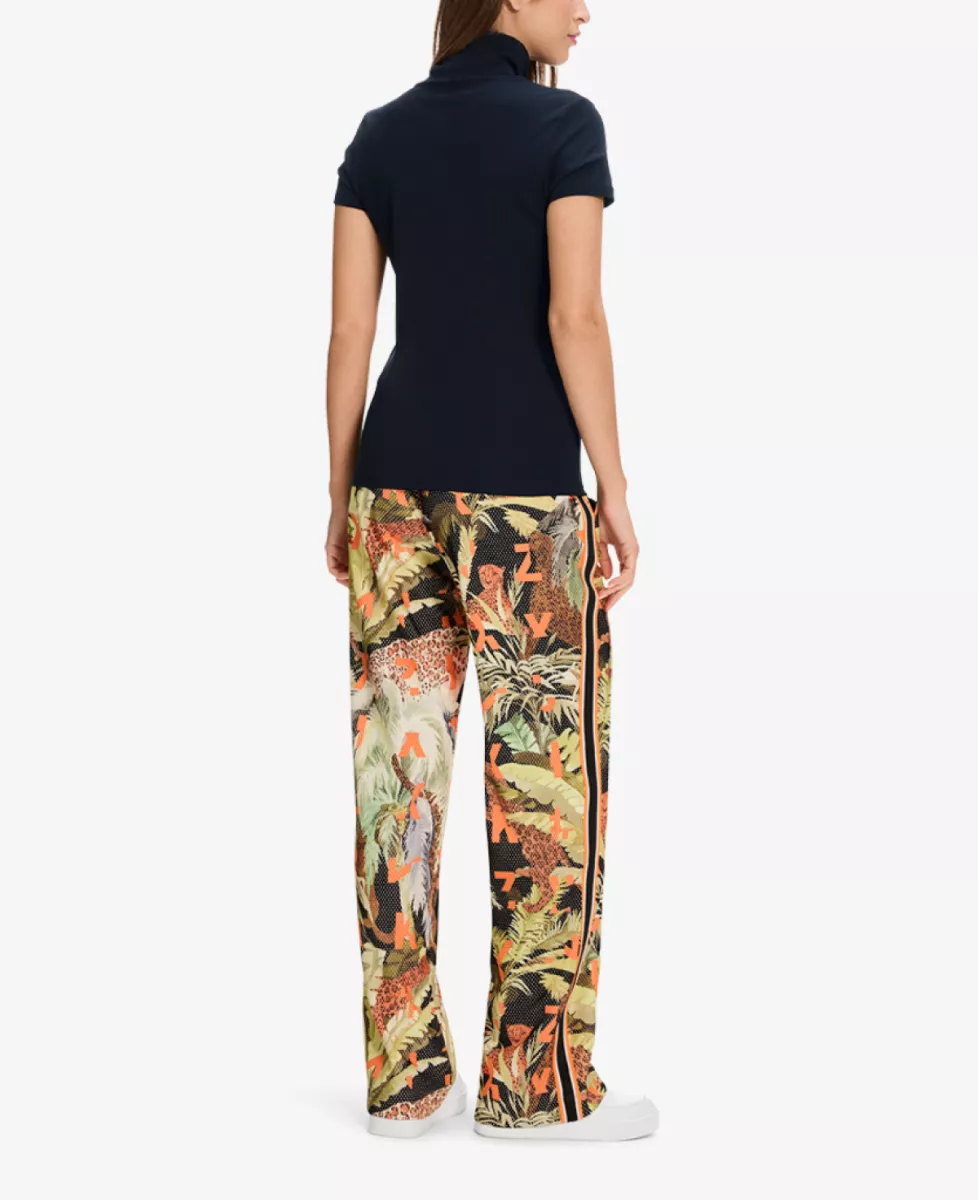 Marc Cain tshirts & tops Wa 48.55 j14 Blauw 8 Marc Cain Additions Marc Cain tshirts & tops Wa 48.55 j14 Blauw