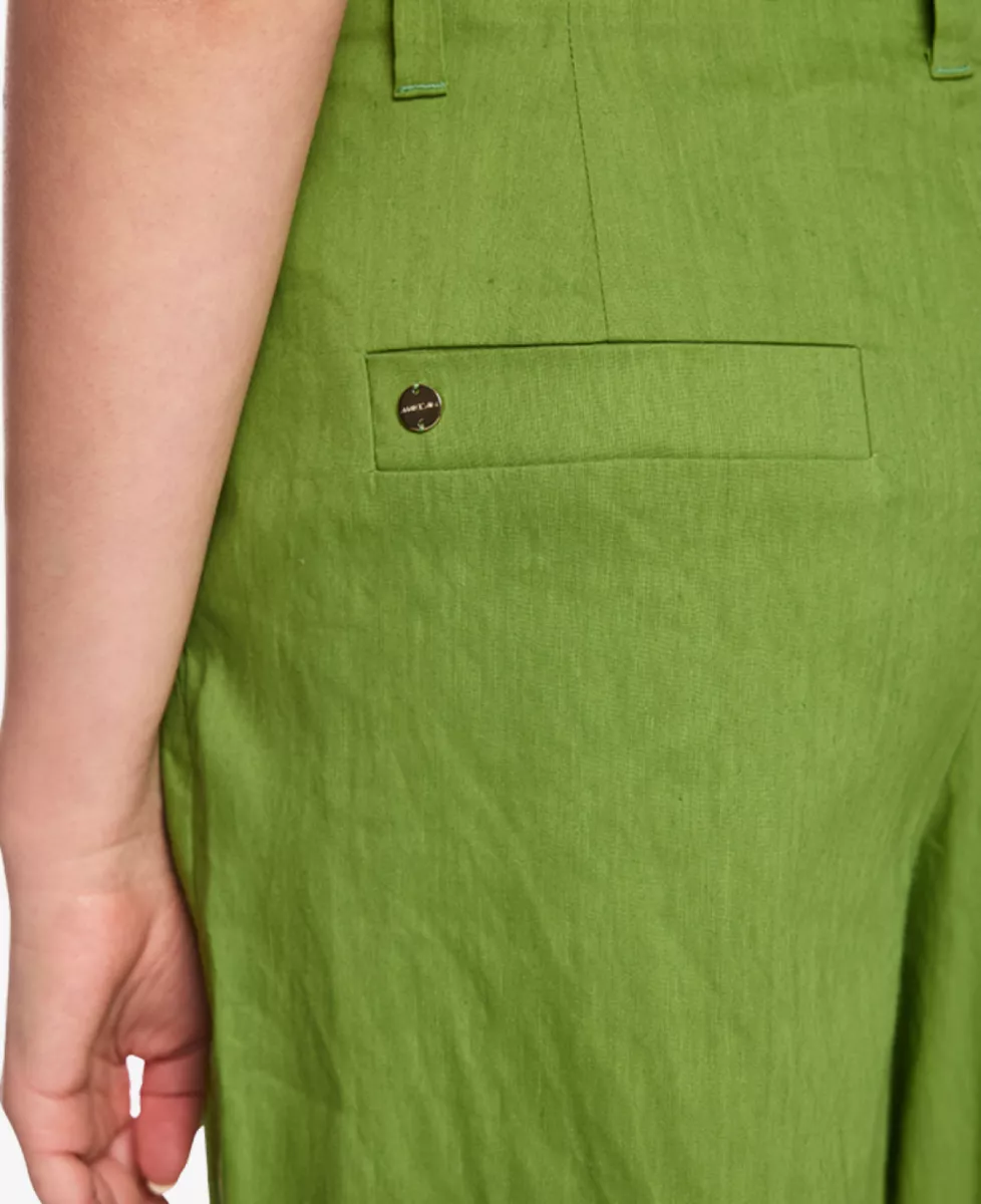 Marc Cain Collections Shorts WARANGAL - garden green 5 Marc Cain Collections Marc Cain Collections Shorts WARANGAL - garden green