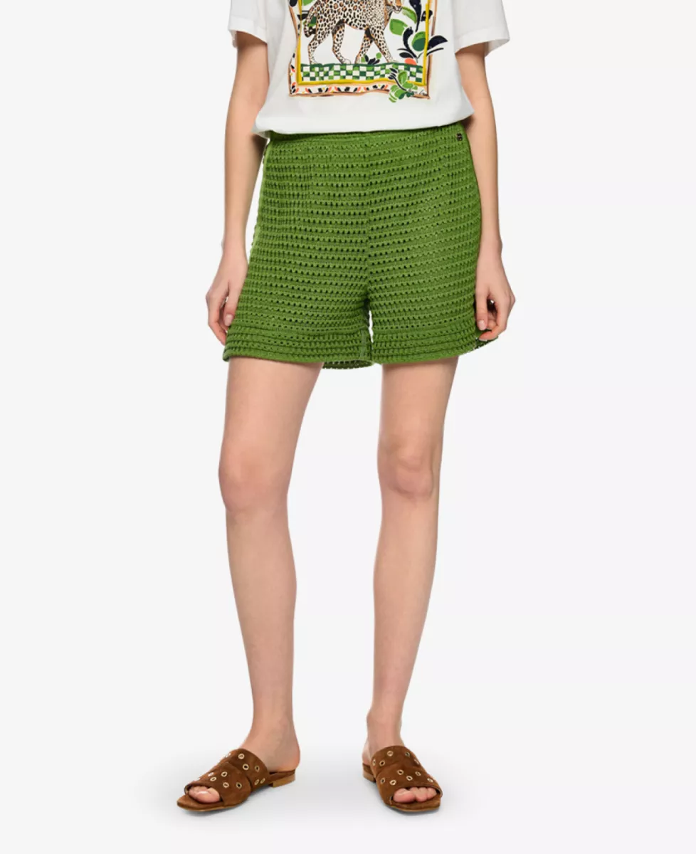 Marc Cain Collections Shorts WASHINGTON - garden green 4 Marc Cain Collections Marc Cain Collections Shorts WASHINGTON - garden green