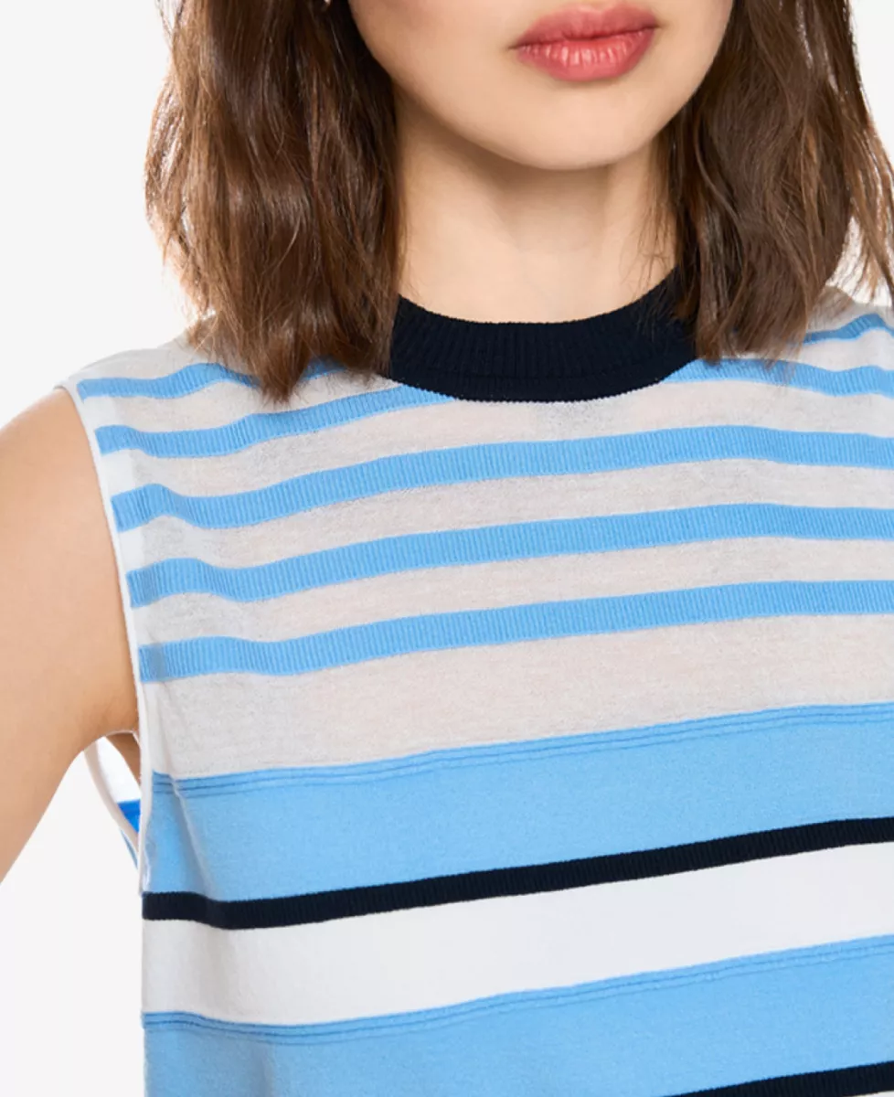 Marc Cain Sports Top - little boy blue 5 Marc Cain Sports Marc Cain Sports Top - little boy blue