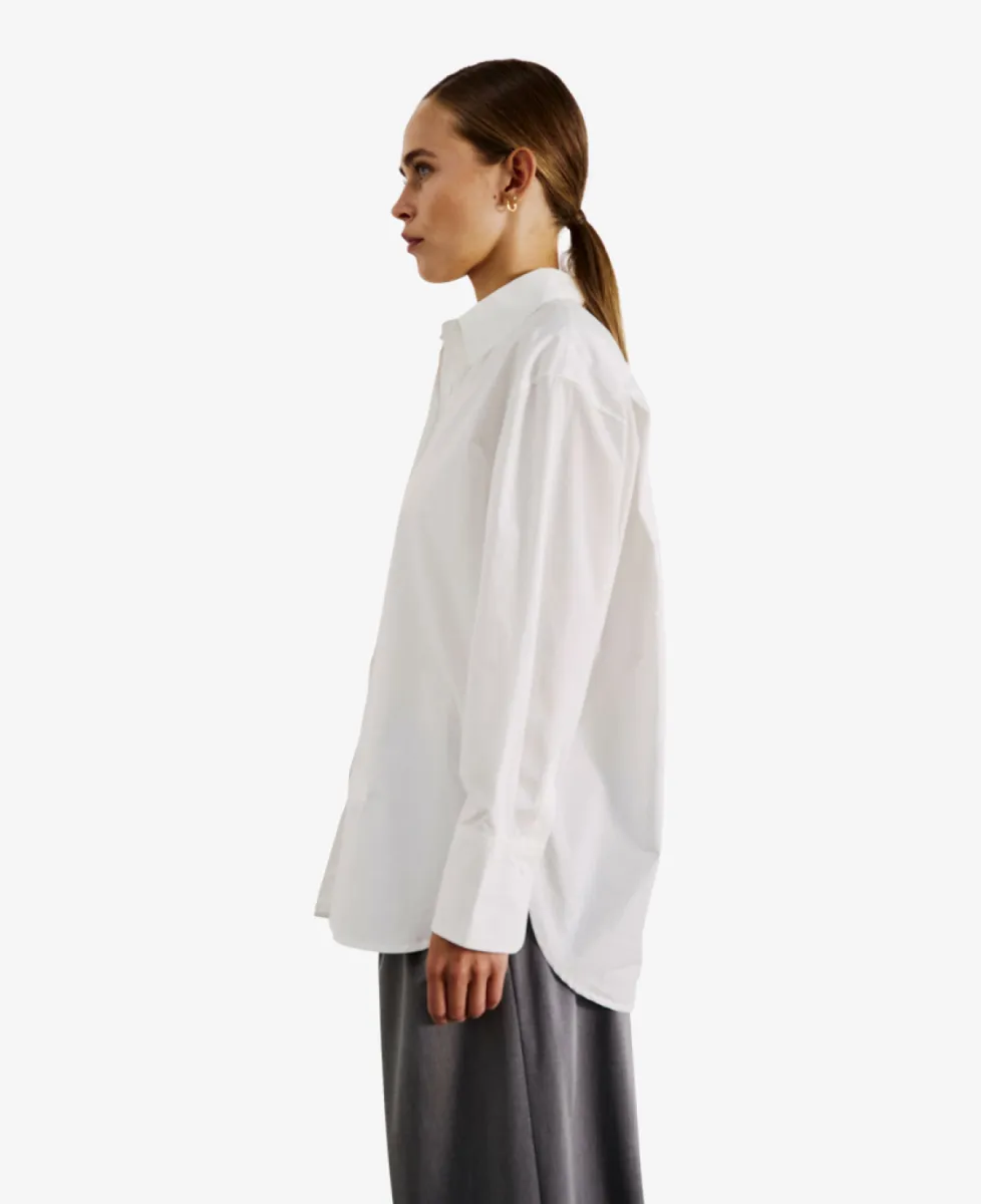 With Black Blouse - WHITE 4 With Black With Black Blouse - WHITE