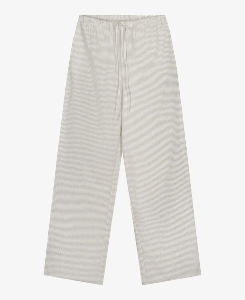 Olaf Broek - OFFWHITE/TREEHOUSE 1 Olaf Olaf Broek - OFFWHITE/TREEHOUSE