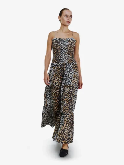 With Black With Black Jurk - Leo Print