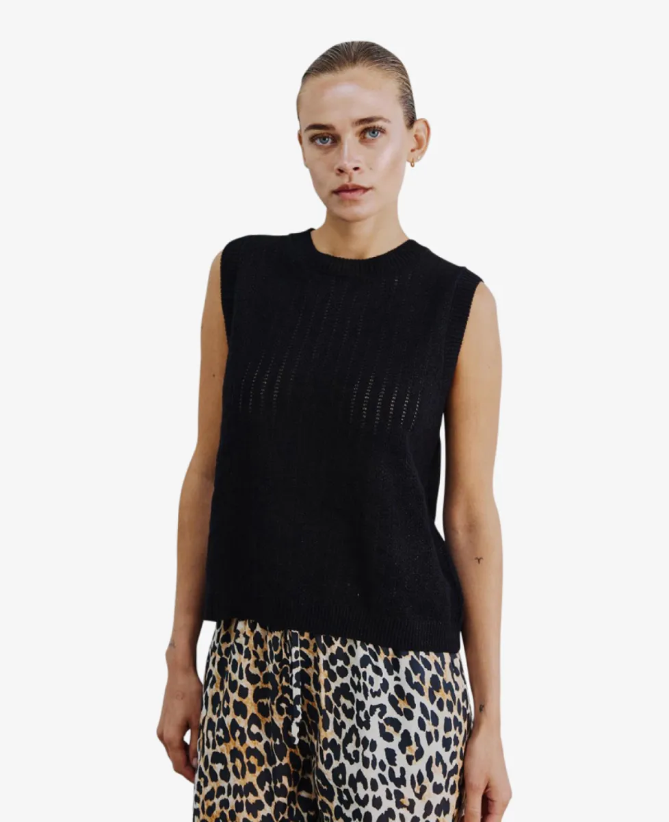 With Black Top - Black 2 With Black With Black Top - Black