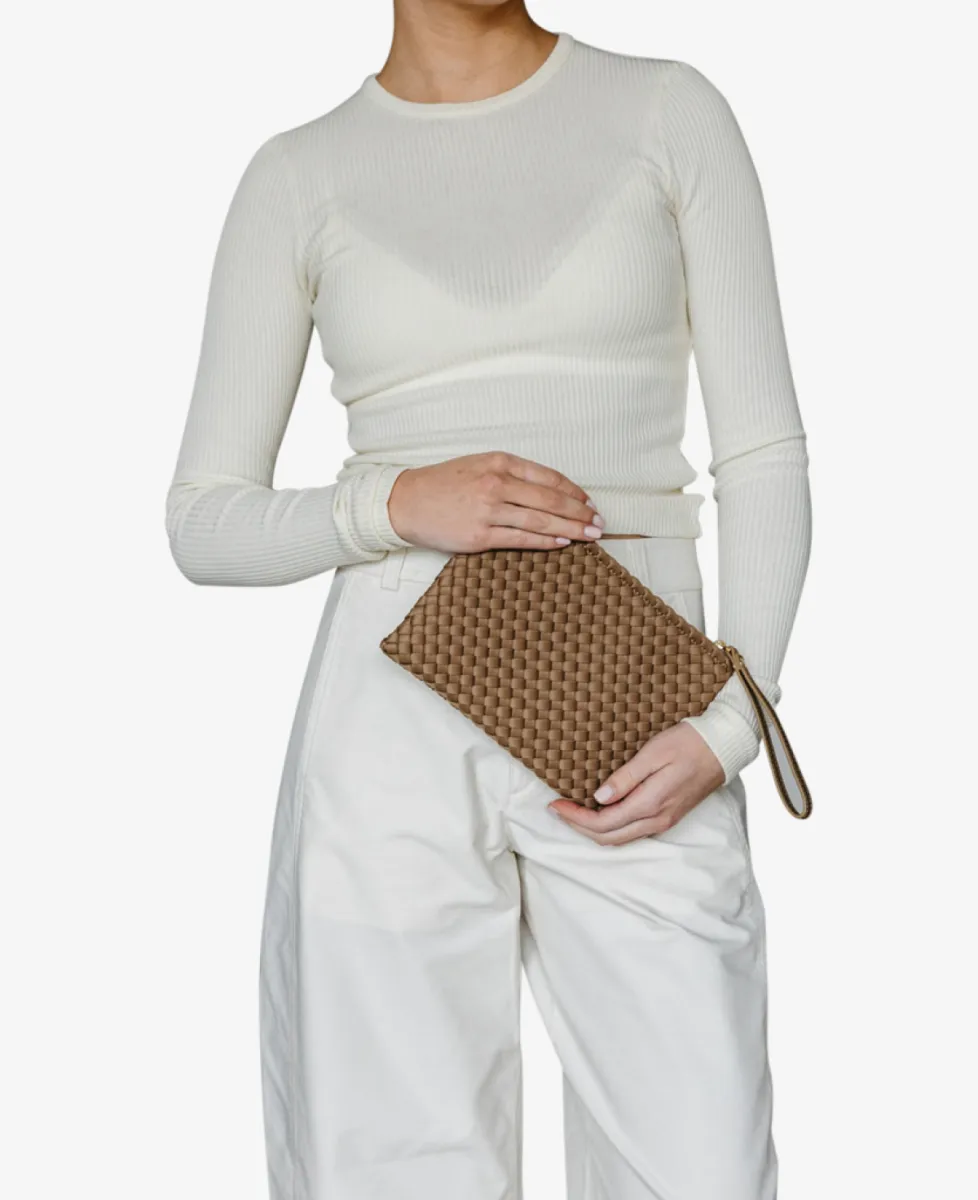 MARREA Clutch - Retro Sand 3 MARREA MARREA Clutch - Retro Sand