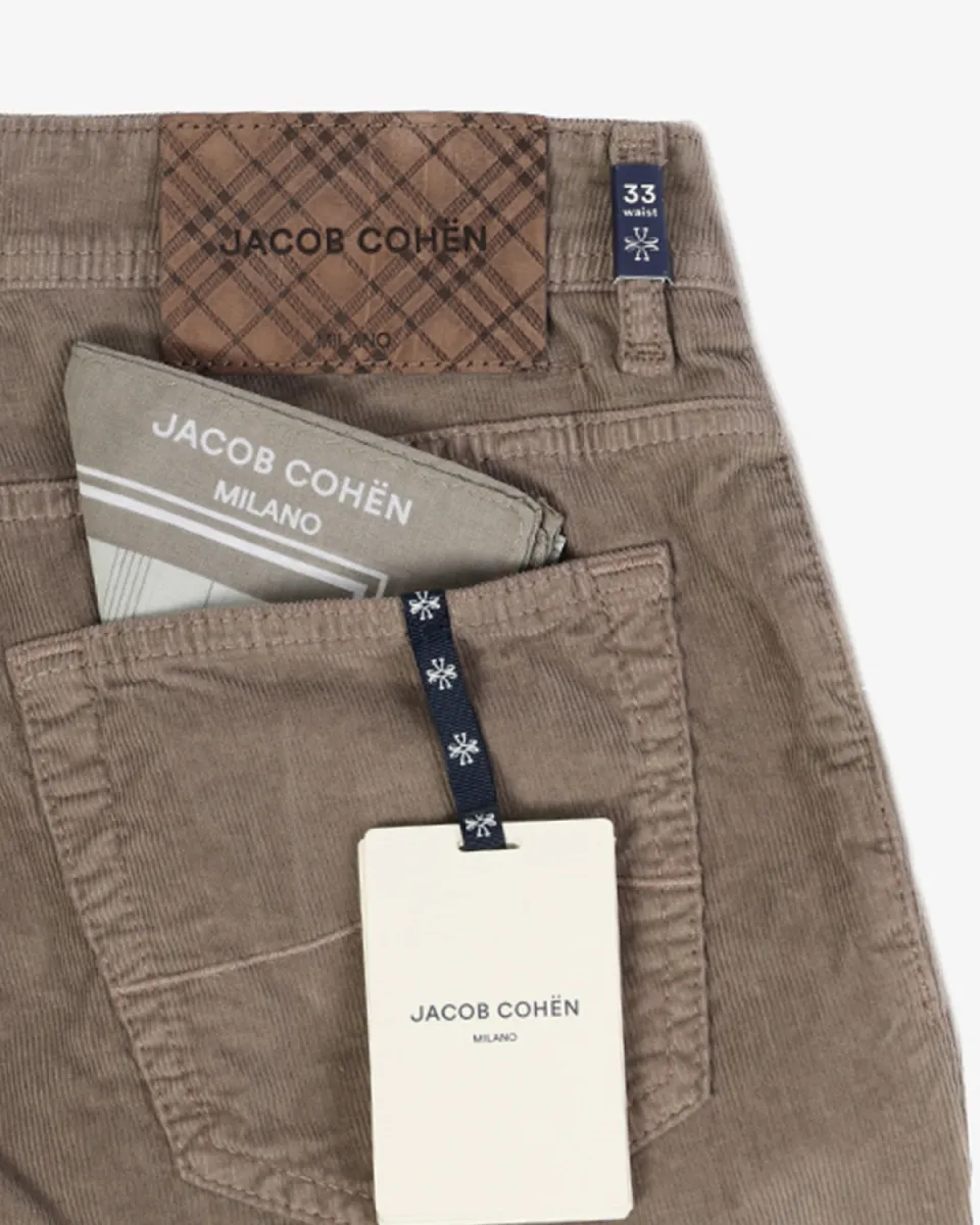 Jacob Cohën 5-Pocket Rib Nick - B75 2 Jacob Cohën Jacob Cohën 5-Pocket Rib Nick - B75