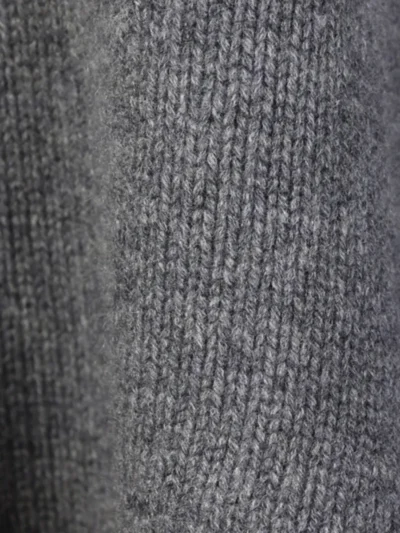Lisa Yang Lisa Yang Trui - Graphite