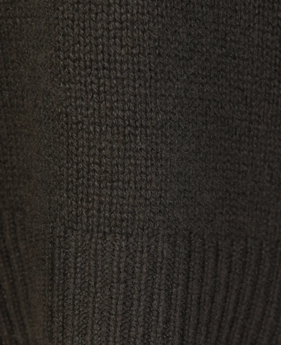 Lisa Yang Trui - Dark Fern 2 Lisa Yang Lisa Yang Trui - Dark Fern