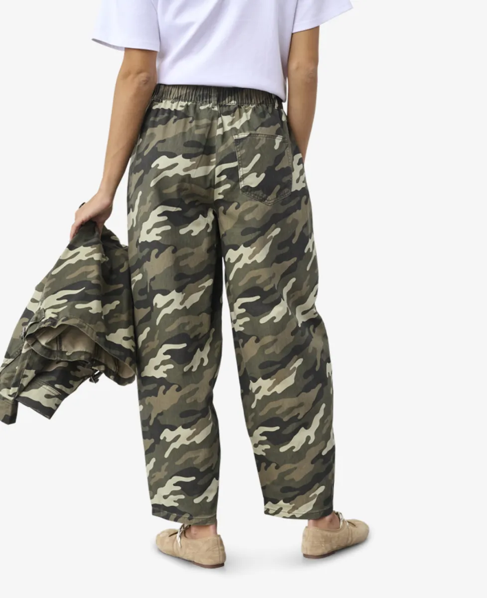 Sisters Point Pantalon - 850 Camouflage 4 Sisters Point Sisters Point Pantalon - 850 Camouflage