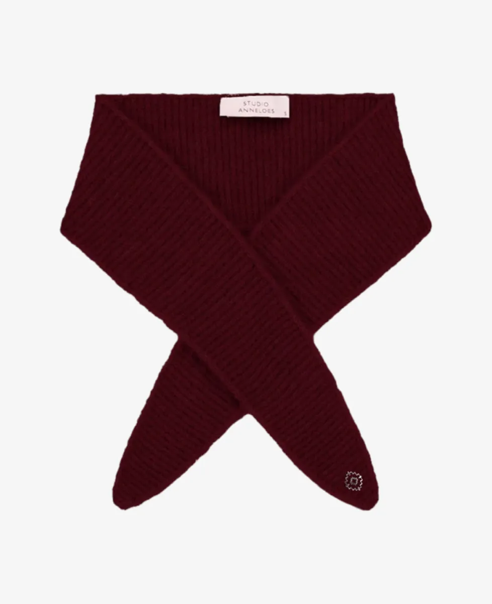 Studio Anneloes Shawl - 3900 red wine 1 Studio Anneloes Studio Anneloes Shawl - 3900 red wine