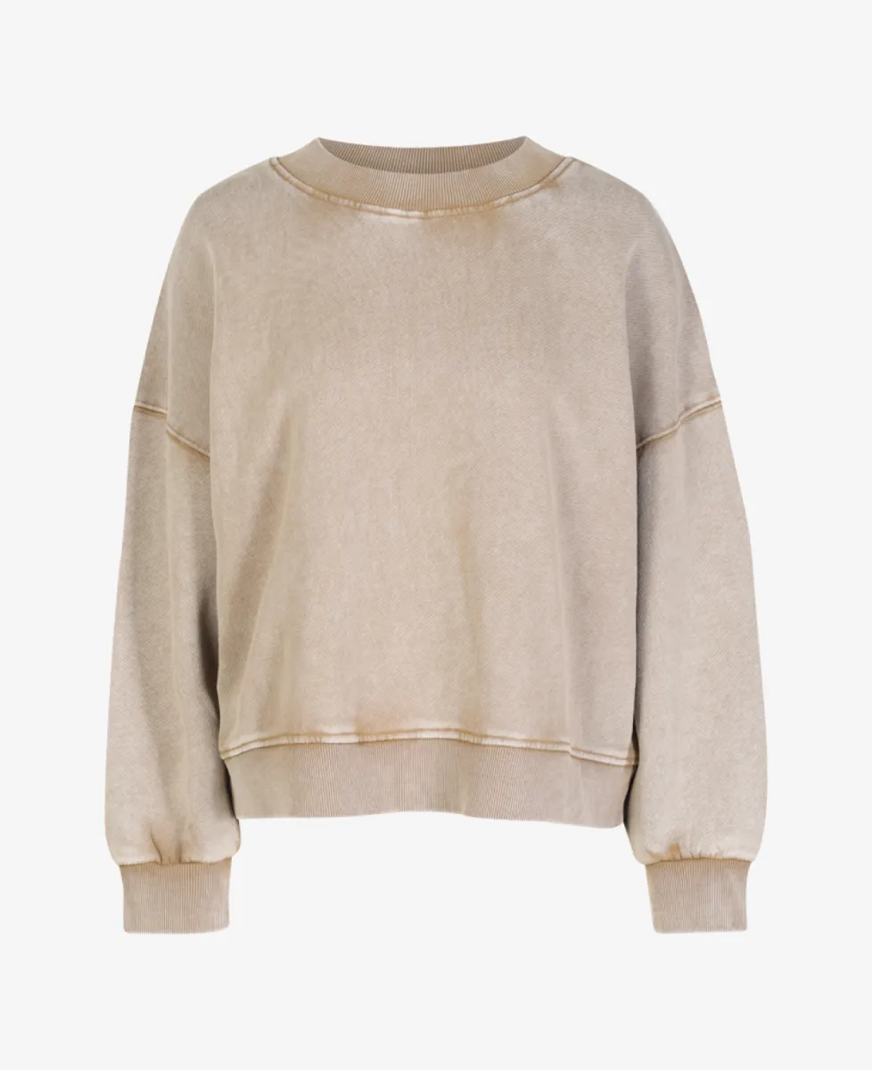 With Black Sweater - Dark Camel 1 With Black With Black Sweater - Dark Camel