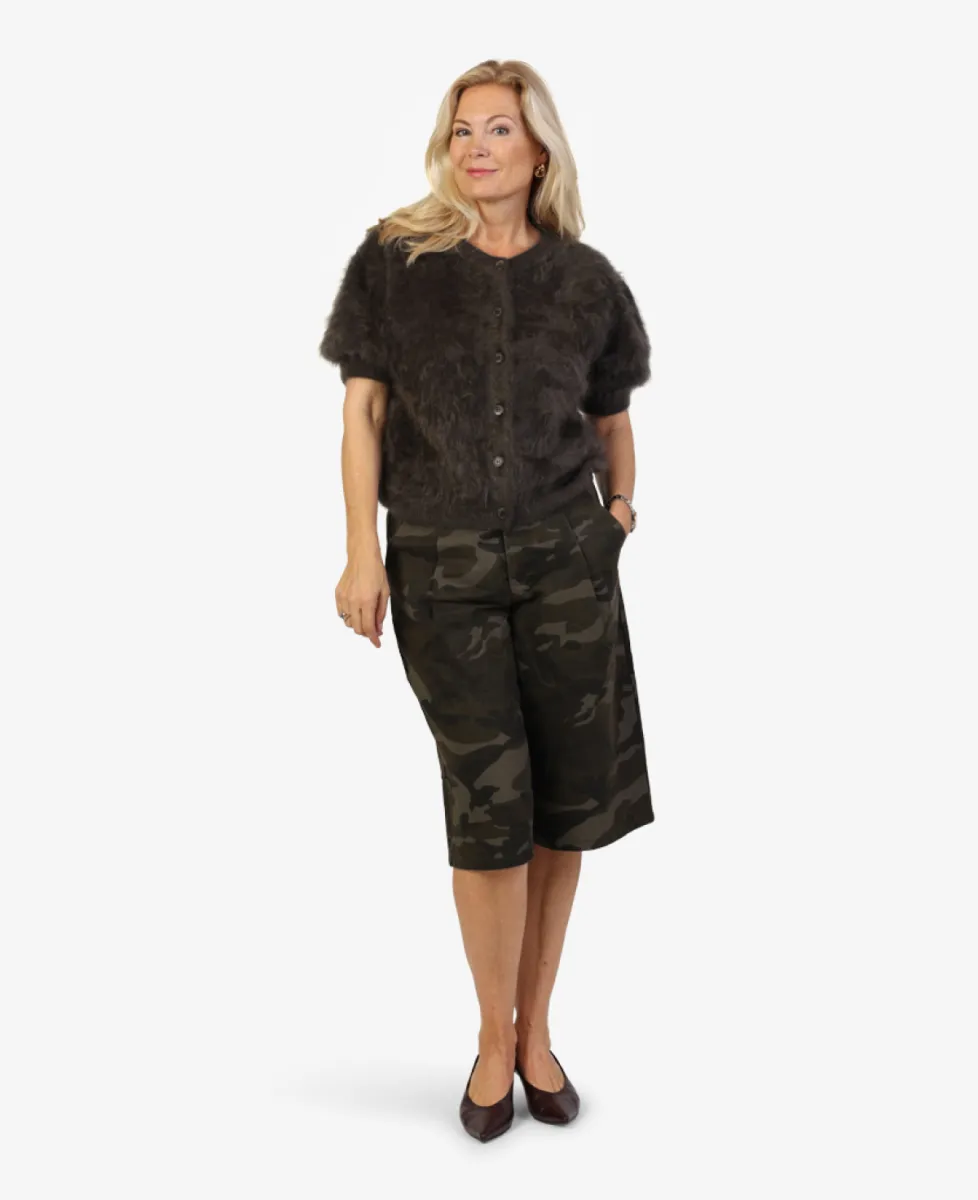 Lisa Yang Vest - Dark fern 3 Lisa Yang Lisa Yang Vest - Dark fern