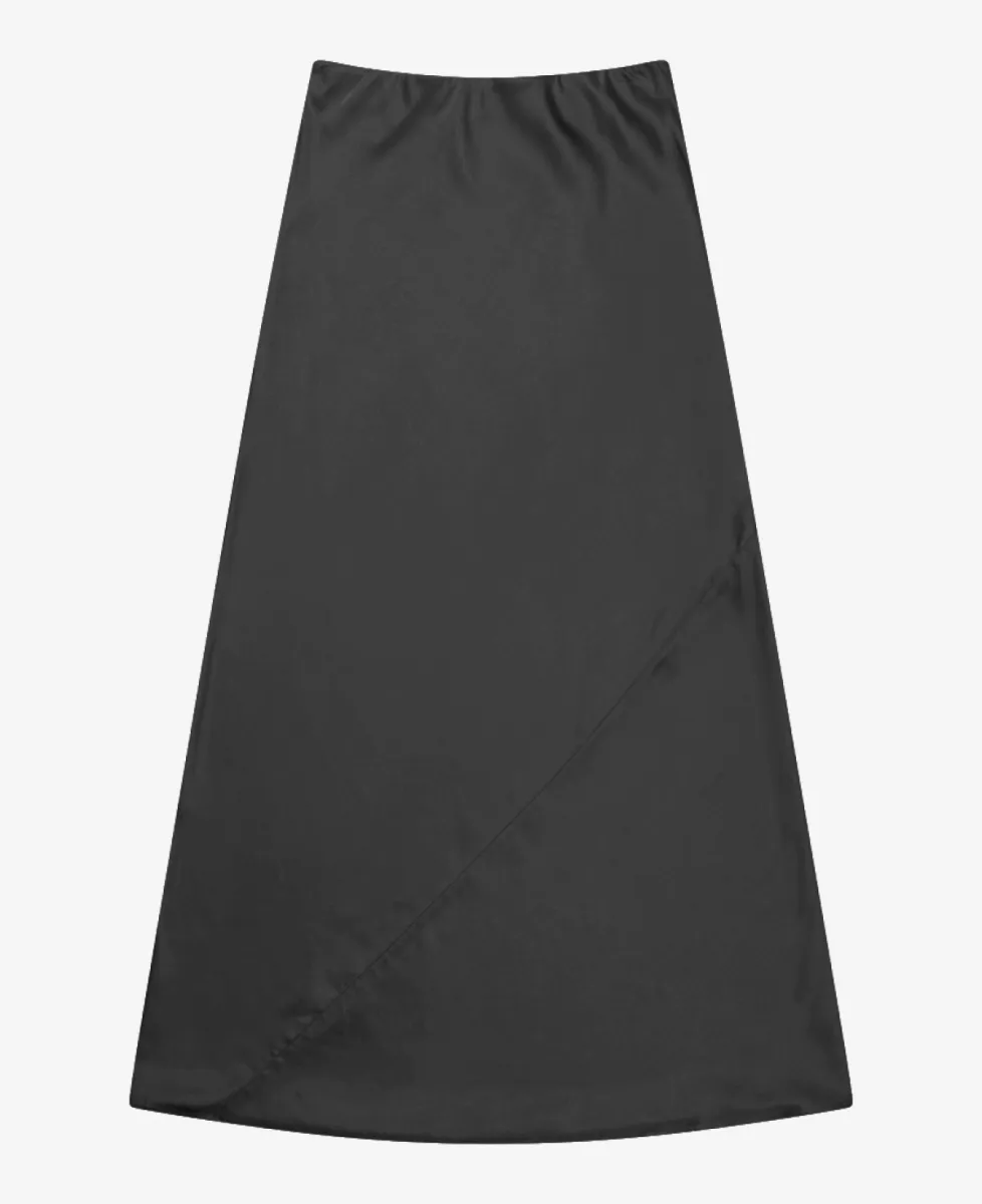Munthe Rok - 2 Black 1 Munthe Munthe Rok - 2 Black