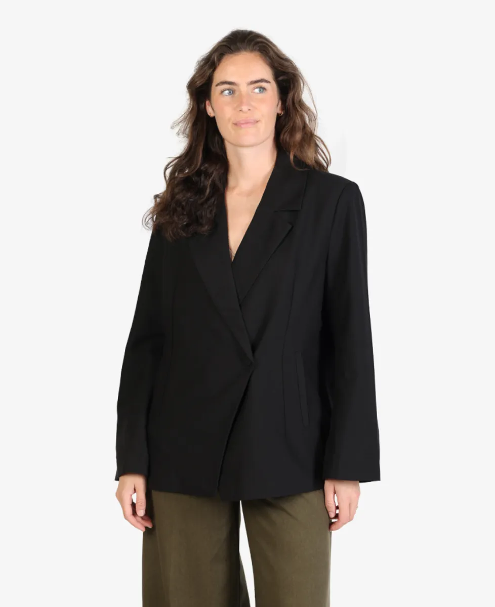 With Black Blazer - Black 3 With Black With Black Blazer - Black